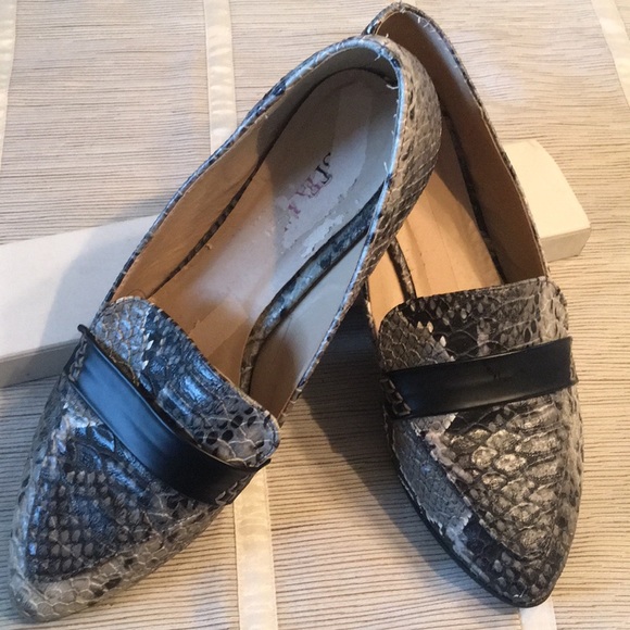 VEGAN Snakeskin Slip-on Loafers - Picture 2 of 8